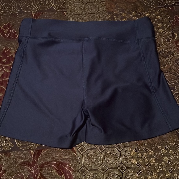 Under Armour 3 inch Lycra Spandex Shorts - Picture 3 of 3